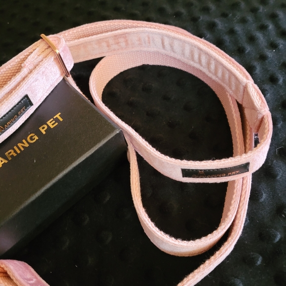 Caring pet - Picture 1 of 5